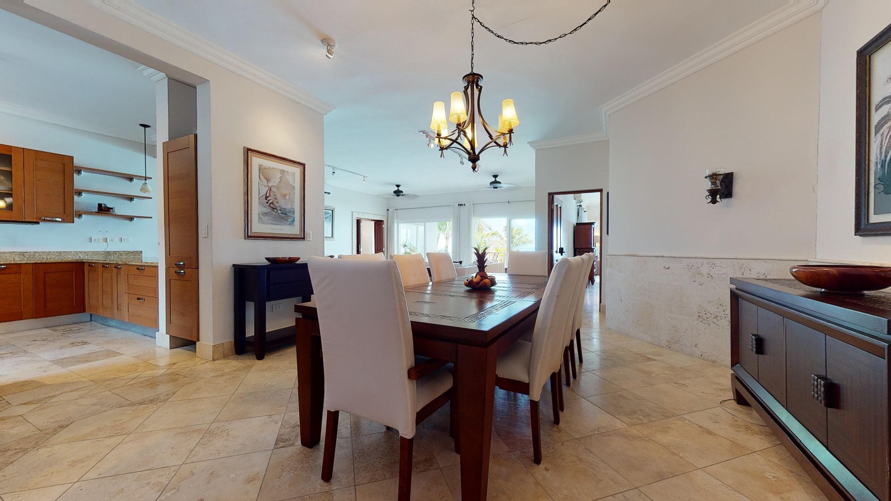 4 Bedroom 3.5 Bathroom in Luxury Beachfront Complex